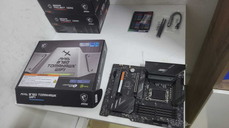 MSI MAG B760 TOMAHAWK WIFI DDR5 6400(OC) A(OUTLET)